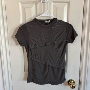 VINTAGE GREY fitted 90s Tshirt *accepting offer